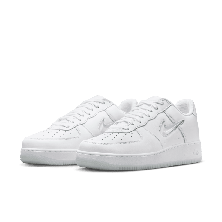 Nike Air Force 1 Low Jewel Triple White Angle 2