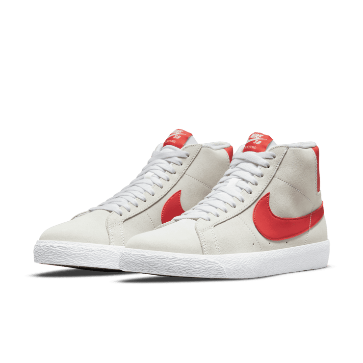 Nike SB Blazer Mid Lobster Angle 2