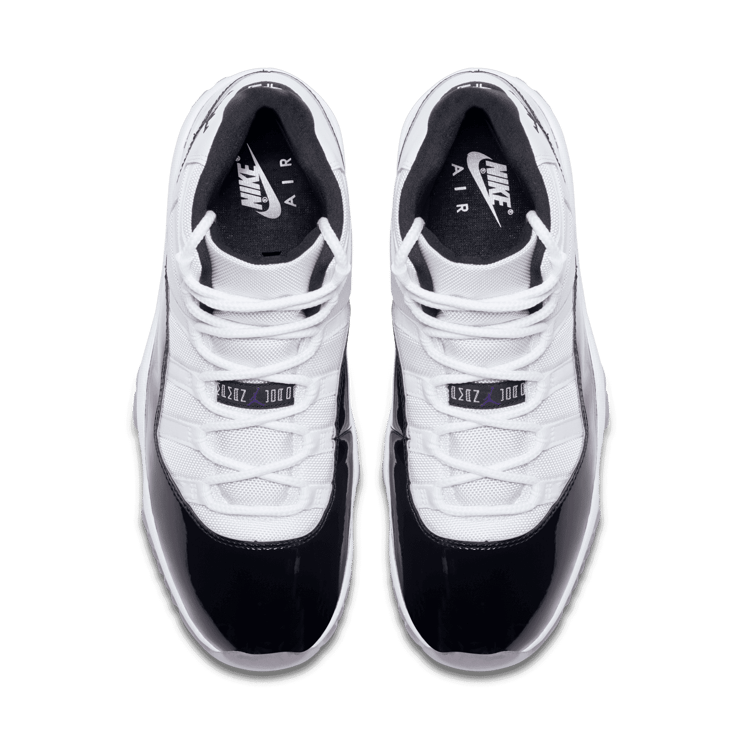Air Jordan 11 Retro Concord Angle 1