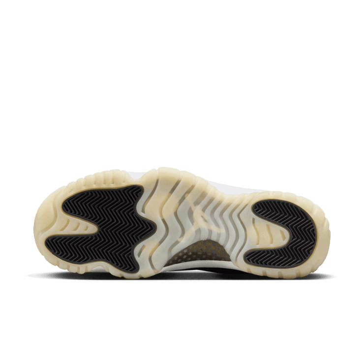 Air Jordan 11 Retro Gratitude (2023) Angle 0