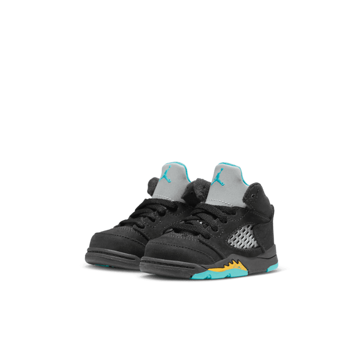 Air Jordan 5 Retro Aqua (TD) Angle 2