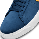 Nike SB Zoom Blazer Mid Michigan Angle 4