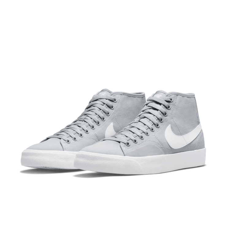 Nike SB Blazer Court Mid Wolf Grey Angle 2