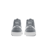 Nike SB Blazer Court Mid Wolf Grey Angle 3