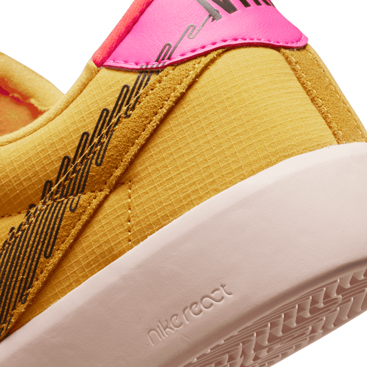 Nike SB Bruin React T Pollen Angle 5