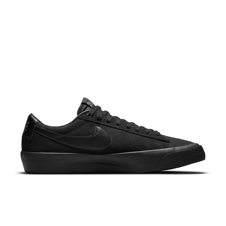 Nike SB Zoom Blazer Low Pro GT Black Anthracite Angle 1