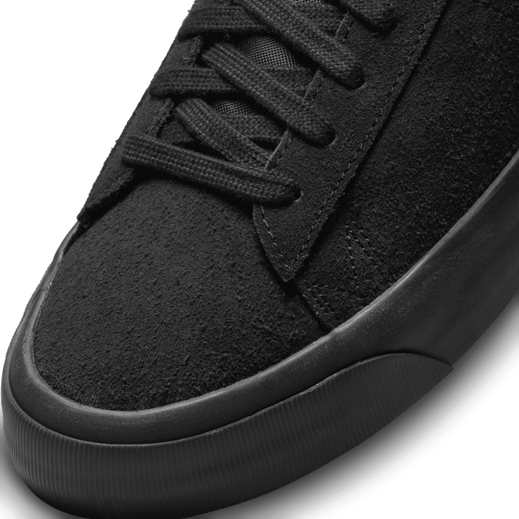 Nike SB Zoom Blazer Low Pro GT Black Anthracite Angle 5