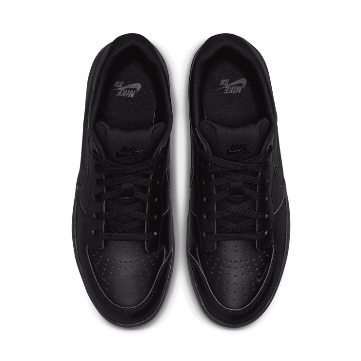 Nike SB Force 58 Premium Triple Black Angle 2