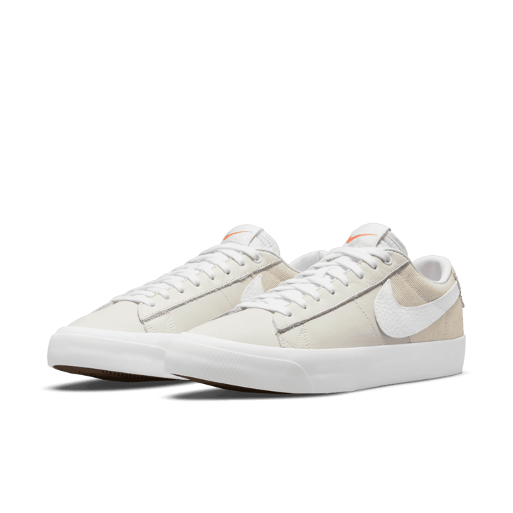 Nike SB Zoom Blazer Low Pro GT ISO Summit White Angle 2