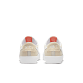 Nike SB Zoom Blazer Low Pro GT ISO Summit White Angle 3