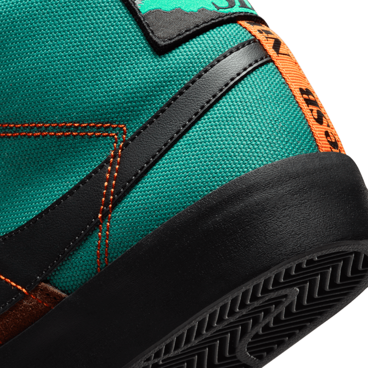 Nike SB Zoom Blazer Mid PRM Noble Green Angle 5