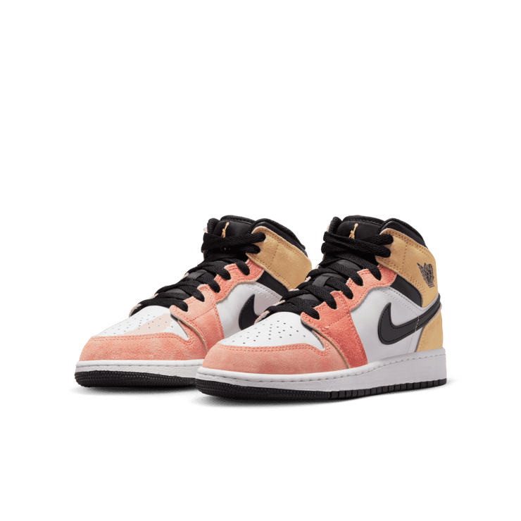 Air Jordan 1 Mid SE Magic Ember Sundial (GS) Angle 2