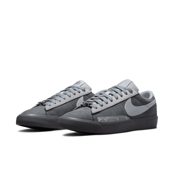 Nike SB Blazer Low FOURTY PERCENT AGAINST RIGHTS Grey Angle 2