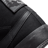 Nike SB Zoom Blazer Mid Acclimate Pack Triple Black Angle 5
