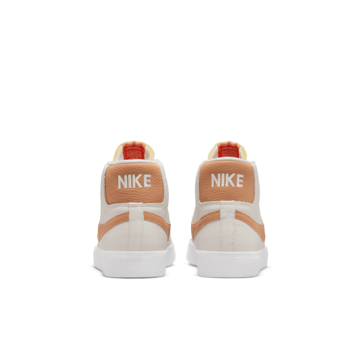 Nike SB Zoom Blazer Mid ISO White Light Cognac Angle 3