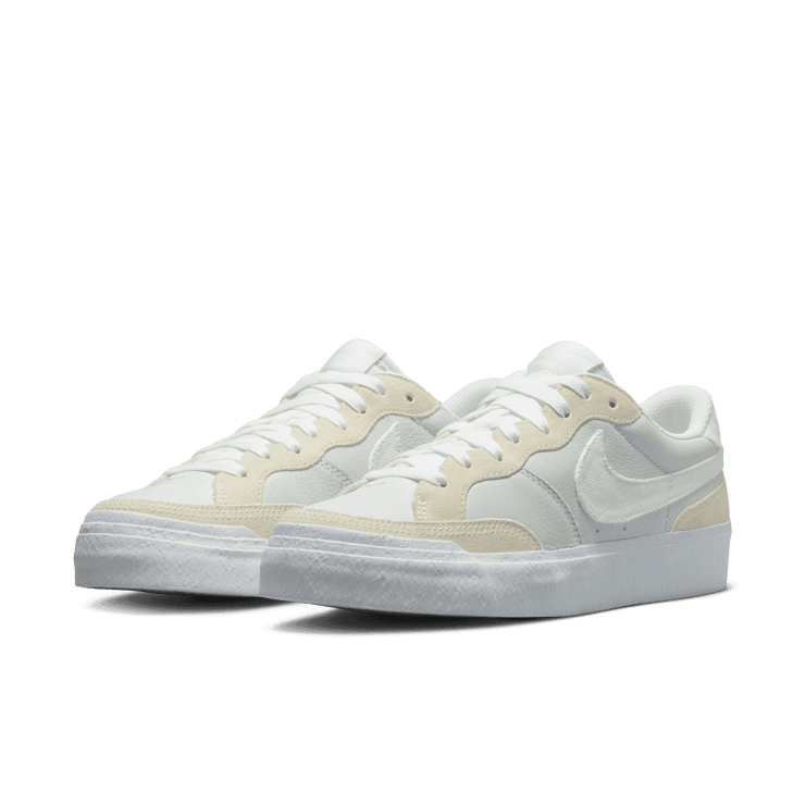 Nike SB Pogo Premium Summit White Angle 2