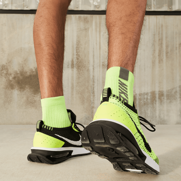 Nike Air Max Flyknit Racer Volt Black Angle 8
