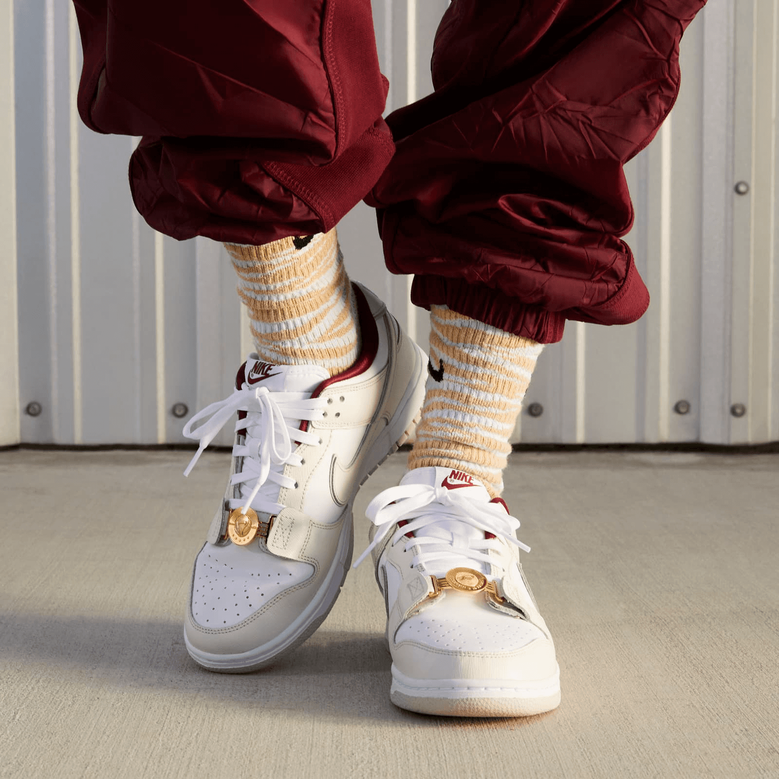 do nike dunk lows fit like air forces