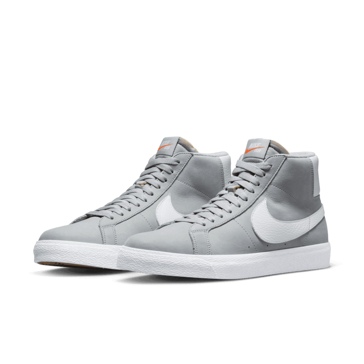 Nike SB Zoom Blazer Mid ISO Wolf Grey Angle 2