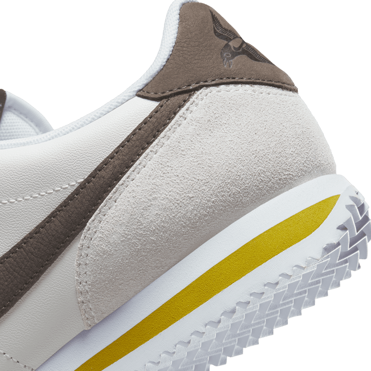 Nike Cortez SNKRS Day Korea (2023) Angle 5