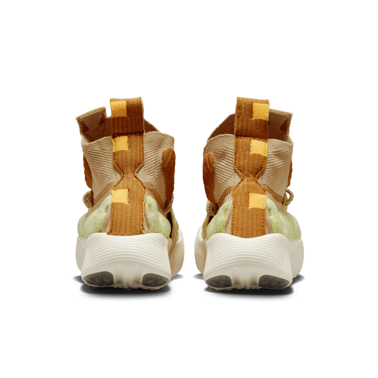 Nike ISPA Sense Flyknit Sesame Desert Ochre Angle 3