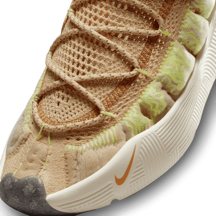 Nike ISPA Sense Flyknit Sesame Desert Ochre Angle 4