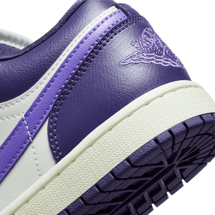 Air Jordan 1 Low Sky J Purple Action Grape (W) Angle 5