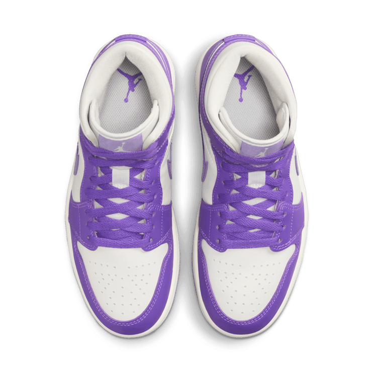 Air Jordan 1 Mid Action Grape Sky J Light Purple (W) Angle 1