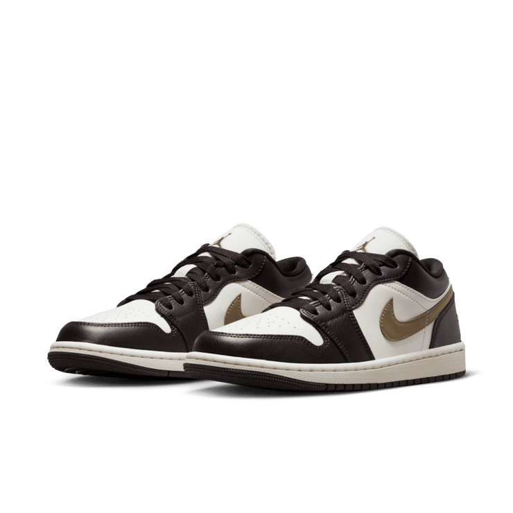 Air Jordan 1 Low Shadow Brown (W) Angle 2
