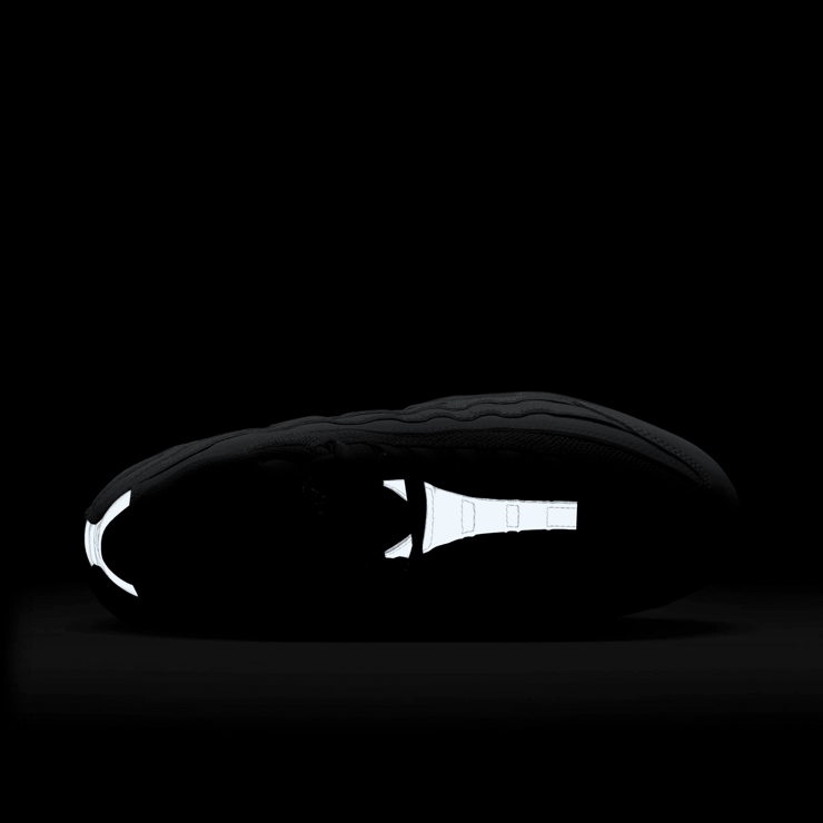 Nike Air Max 95 Wolf Grey White Angle 6