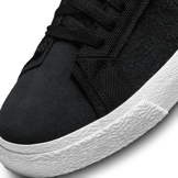 Nike SB Zoom Blazer Mid Patchwork Black Angle 1