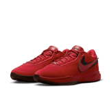 Nike LeBron 20 Liverpool F.C. Angle 2