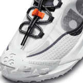 Nike ACG Mountain Fly 2 Low Gridiron Angle 4