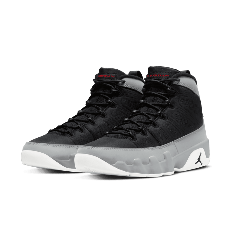 Jordan 9 Retro Particle Grey Angle 2