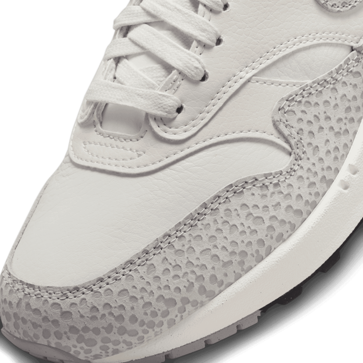 Nike Air Max 1 Safari Summit White (W) Angle 4