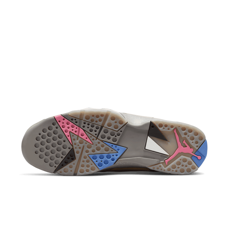 Jordan 7 Retro SE Sapphire Angle 0