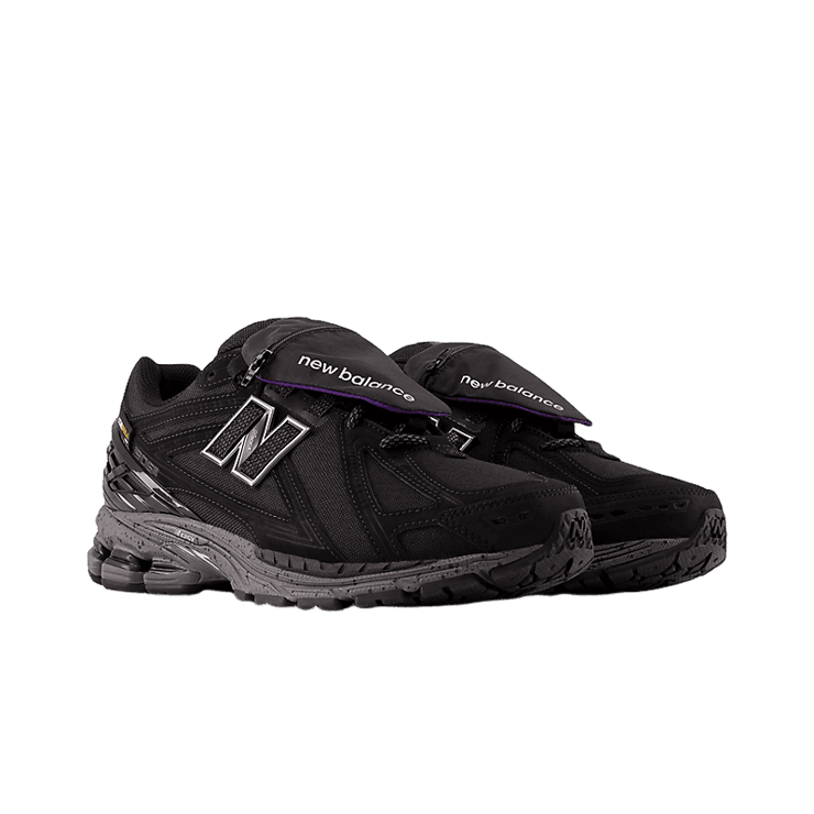 New Balance 1906R Cordura Pouch Black Angle 2