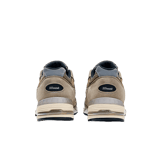 New Balance 991 Made in UK JJJJound Grey Angle 4
