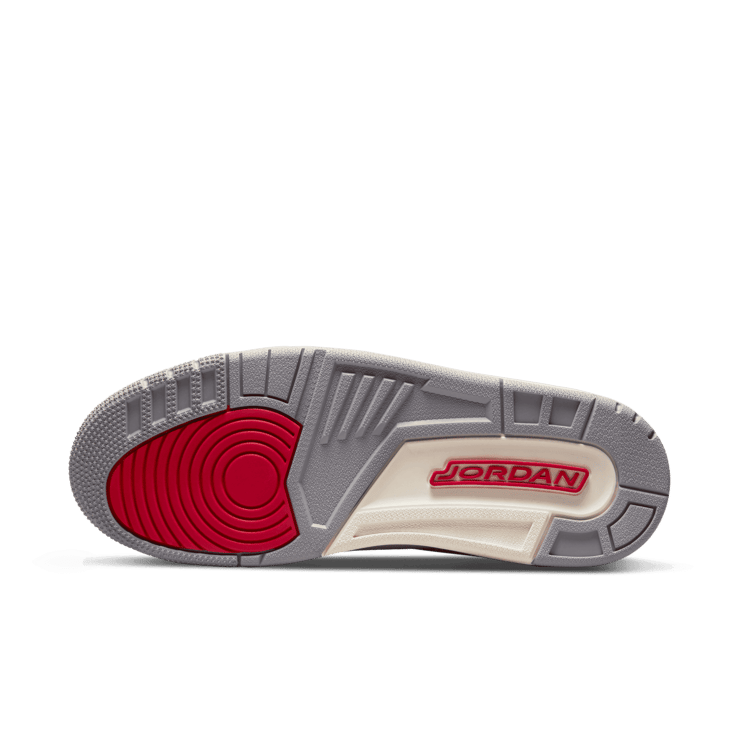 Air Jordan 3 Retro Muslin Angle 0