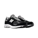 New Balance 2002R Gore-Tex Black Castlerock Angle 2