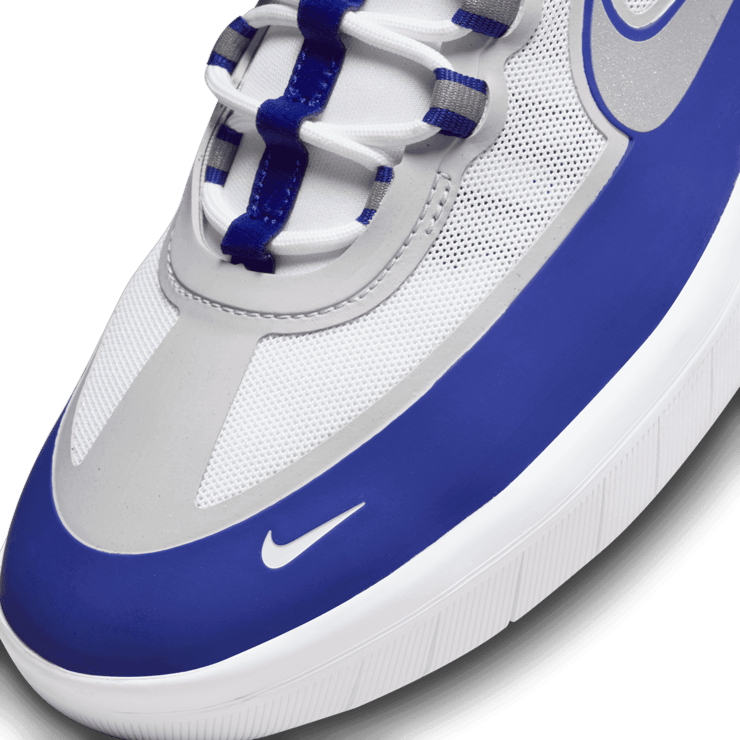 Nike SB Nyjah Free 2 Concord Angle 4