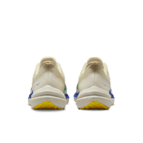 Nike Winflo 9 Premium Nike Moving Company Angle 3