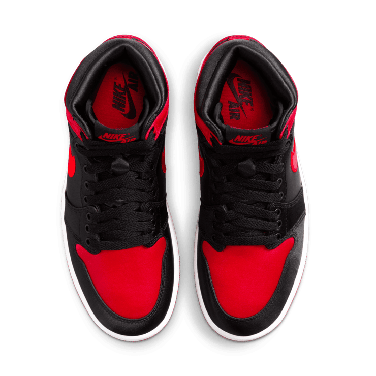Air Jordan 1 Retro High OG Satin Bred (W) Angle 1