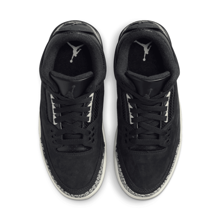 Air Jordan 3 Retro Off Noir Cement (W) Angle 1