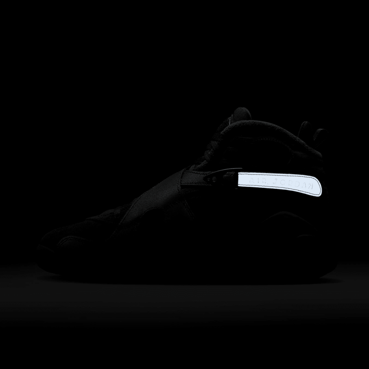 Air Jordan 8 Retro Winterized Gunsmoke Angle 7