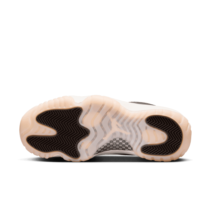 Air Jordan 11 Retro Neapolitan (W) Angle 0