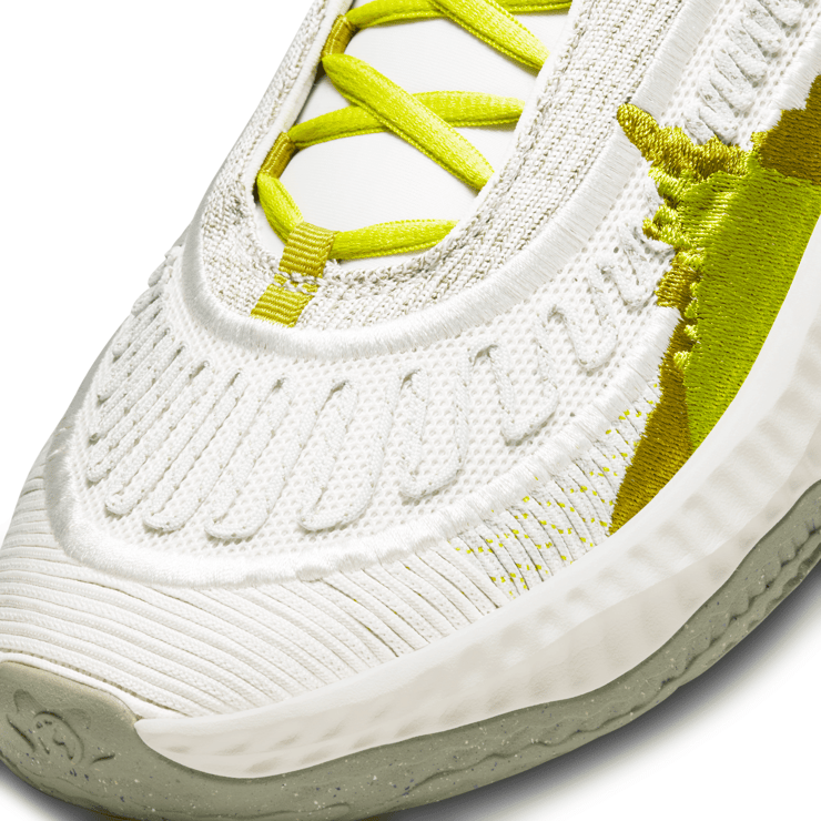 Nike Cosmic Unity 3 Phantom Bright Cactus Angle 1