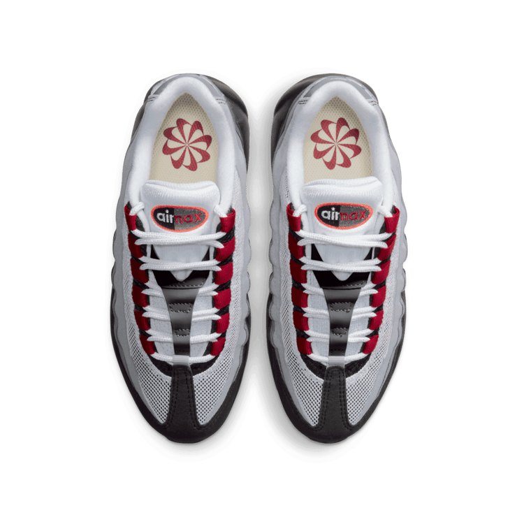 Nike Air Max 95 Chili (GS) Angle 1