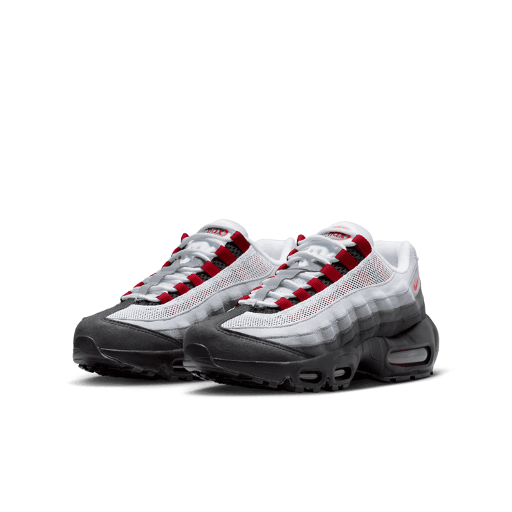 Nike Air Max 95 Chili (GS) Angle 2