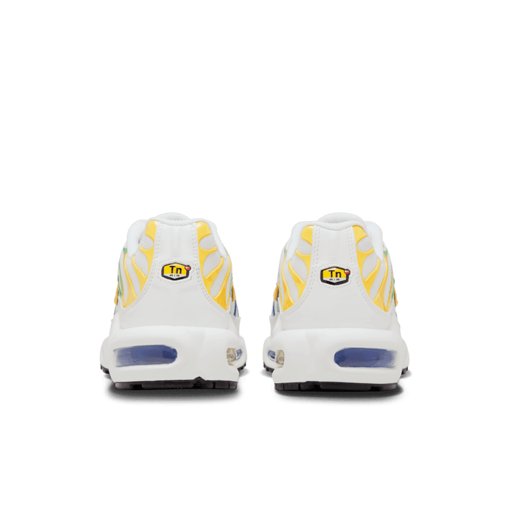 Nike Air Max Plus Brazil (W) Angle 3